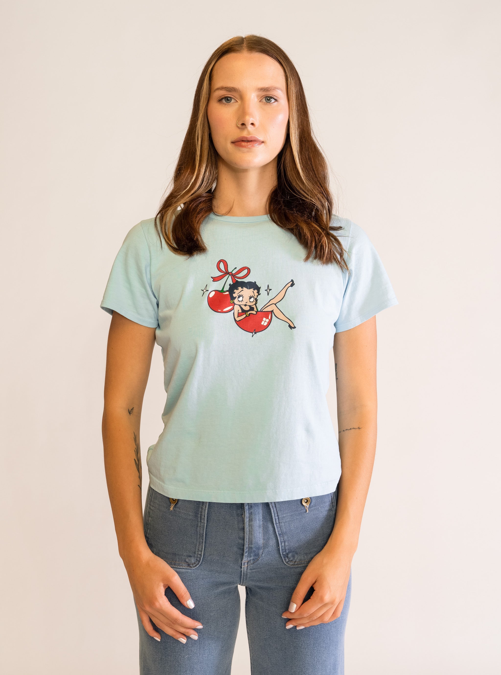 Boop-Oop-A-Doop Playera, Celeste